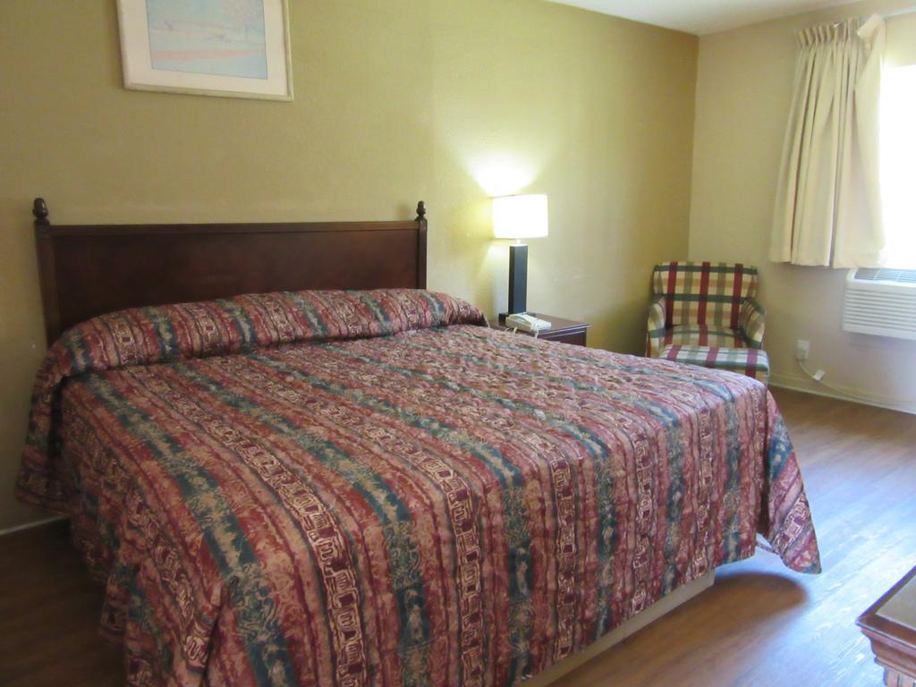 Bella Vista Inn And Suites Grand Prairie Kamer foto
